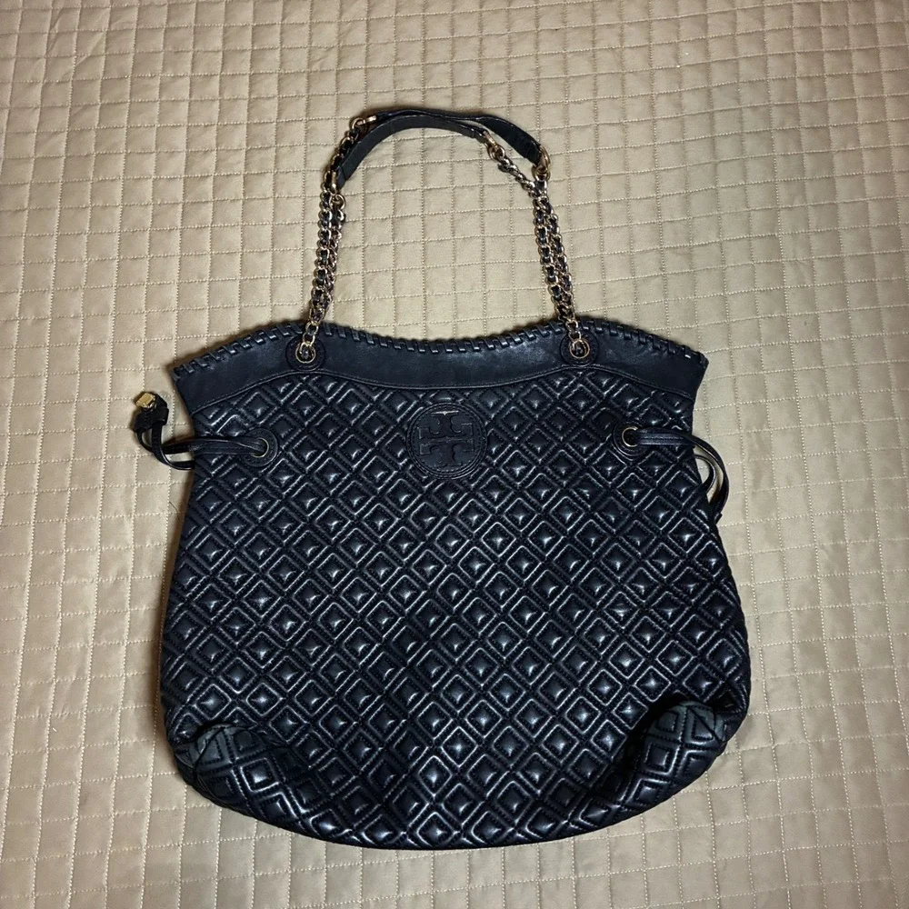 Tory Burch Marion Quilted Black Leather Tote Bag Gold Chain‎ Shoulder Bag Large
